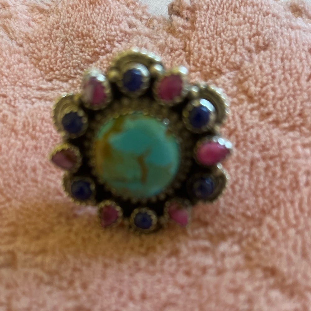 Turquoise and Sterling Silver Ring - Picture 6 of 8